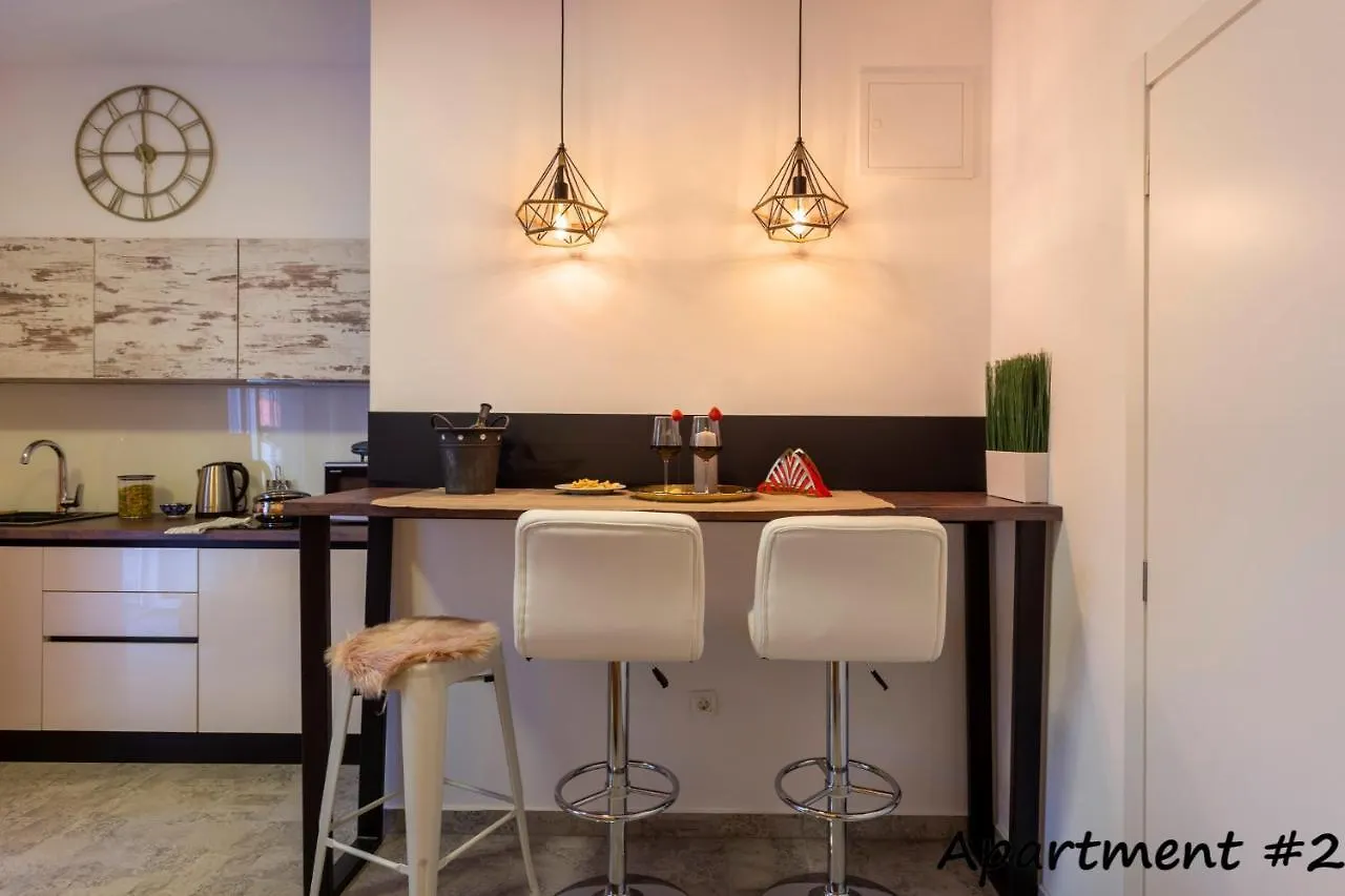Place4U#2⋆New⋆Central Location⋆Parking⋆Awesome 普拉 公寓